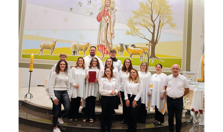 Polo Fapas+UniLaSalle de Coronel Vivida realiza missa de ação de graças pelos formados ao longo de sua história