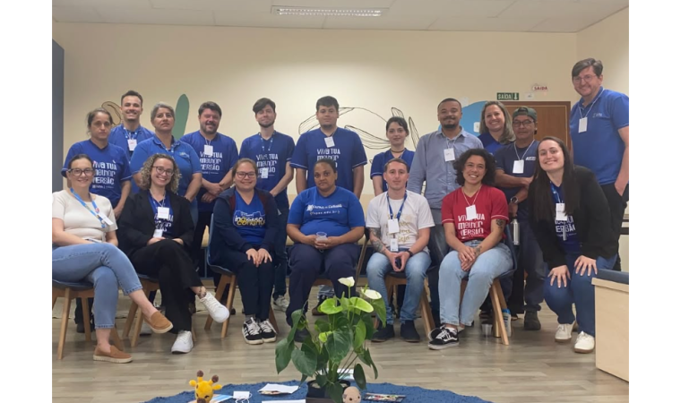 Colaboradores da FAPAS participam do Círculo da Paz promovido pelo NAI